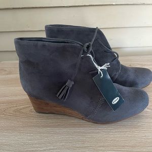 Dr Scholls Women Dakota Wedge Bootie Boots Gray Suede Tassel Tie
